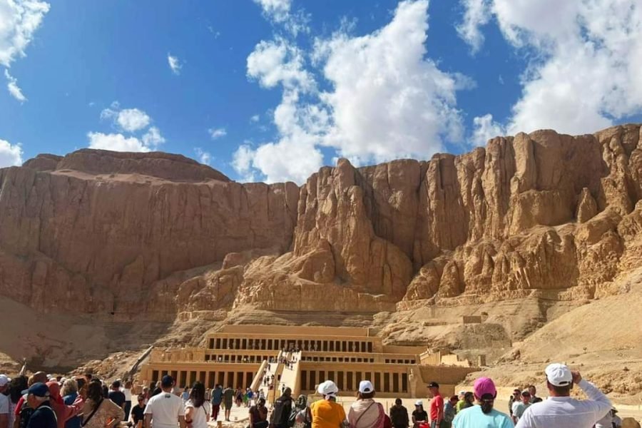 Vip Luxor with Valley of the Kings (Small-group minibus, 8pax)